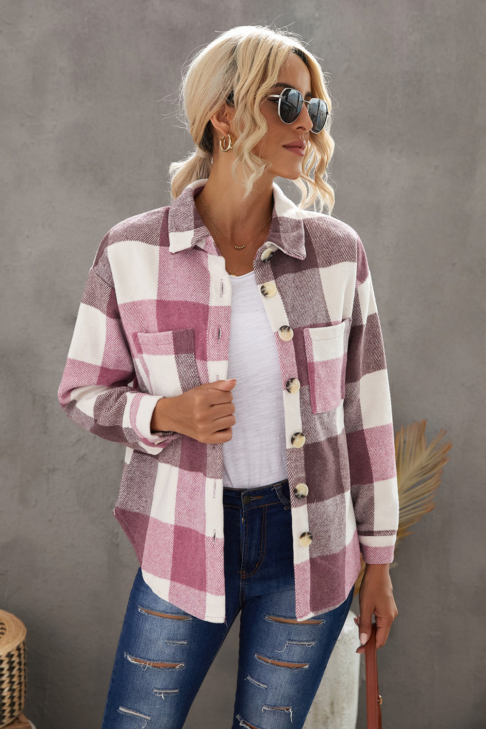 Weekend Getaway Plaid Jacket -Light Mauve