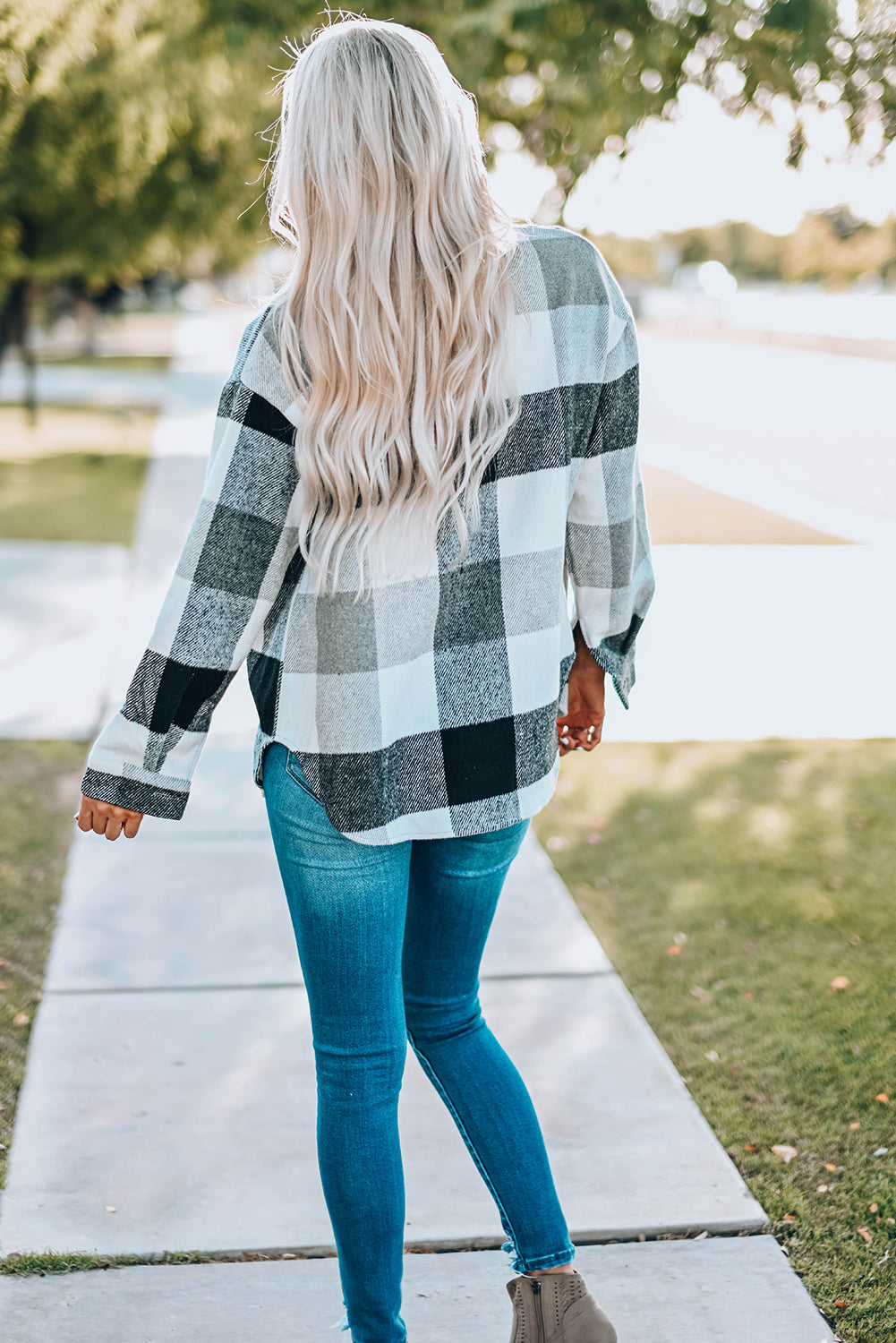 Weekend Getaway Plaid Jacket -Light Mauve