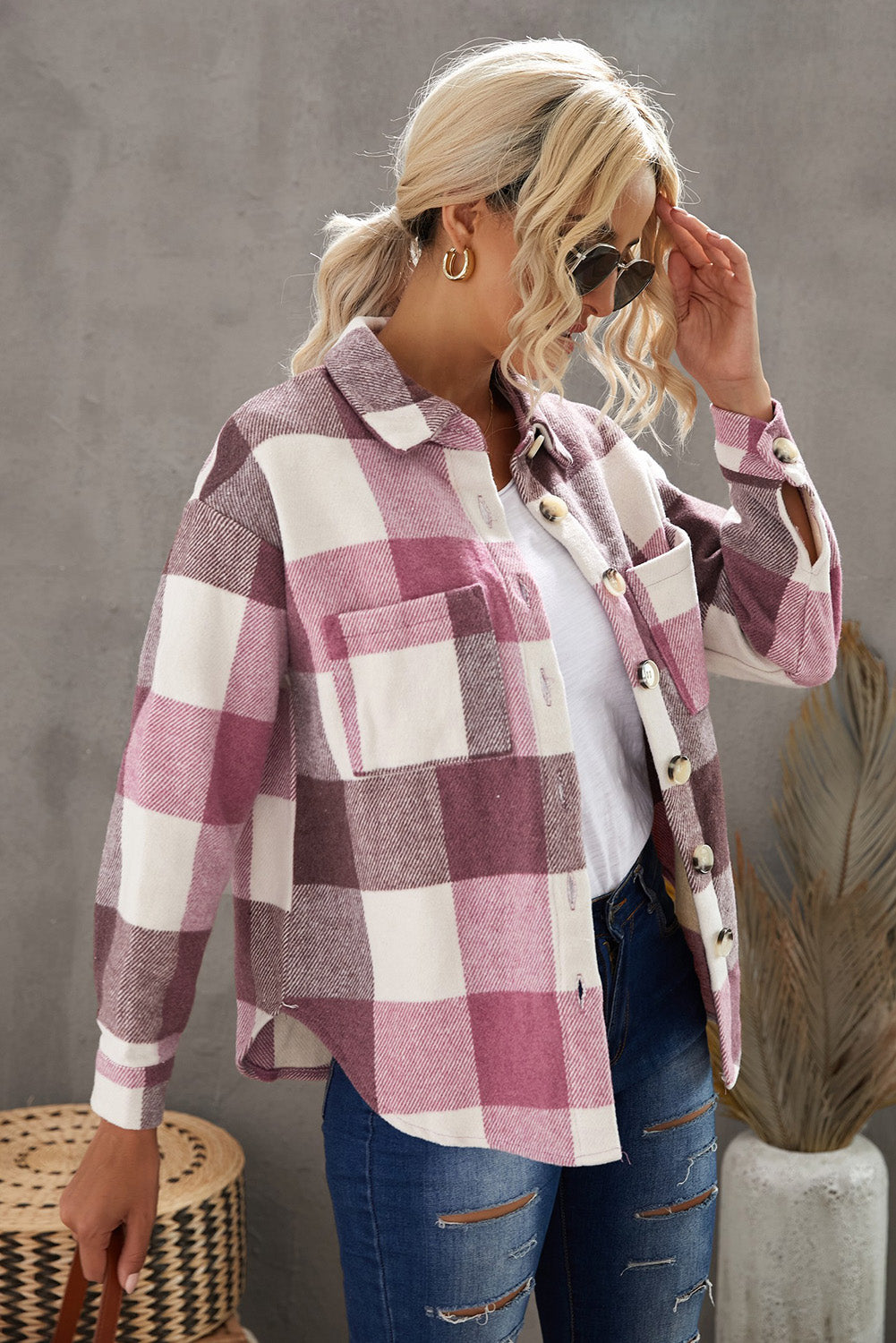 Weekend Getaway Plaid Jacket -Light Mauve